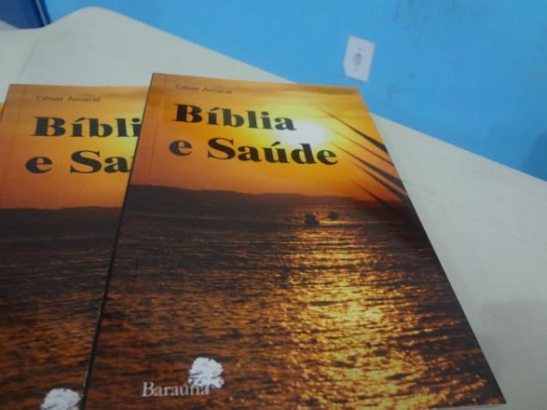 Livro Bíblia e Saúde (Imagem:FlorianoNews)