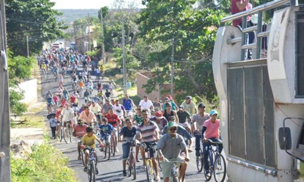 Prefeitura de Floriano realiza passeio ciclístico pelo aniversário da cidade.(Imagem:SECOM)