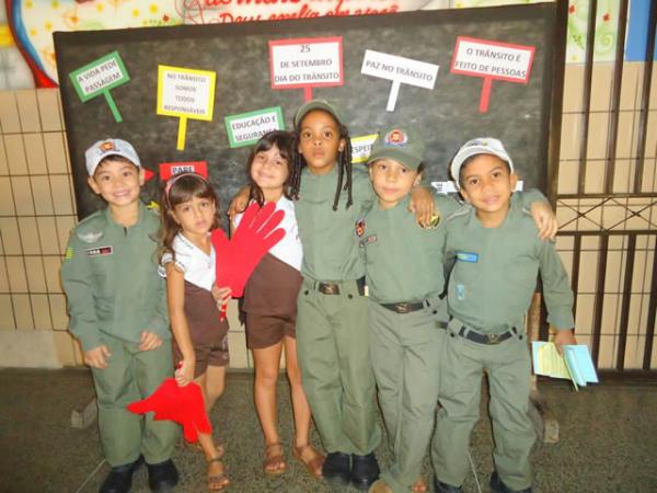 Escola Pequeno Príncipe realizou ações educativas em comemoração à Semana Nacional de Trânsito.(Imagem:EPP)
