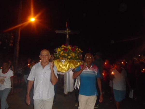 Festejo de Santa Cruz é encerrado com procissão e missa solene em Floriano.(Imagem:FlorianoNews)