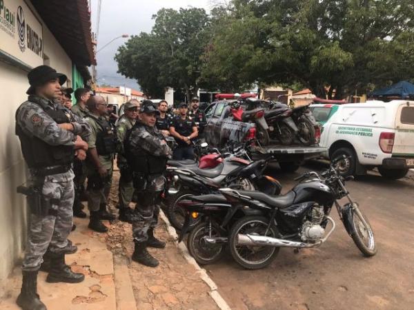 Polícia de Uruçuí realiza megaoperação e recupera motocicletas roubadas.(Imagem:Polícia Militar)