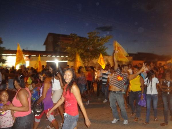 Gilberto Jr e Salomão Holanda agradecem a vitória em Floriano.(Imagem:FlorianoNews)