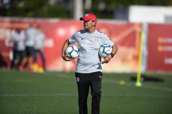 Zé Ricardo vai para o terceiro jogo no comando do Inter.(Imagem:Ricardo Duarte/Inter)