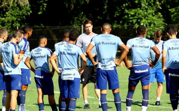 Time de transição treina sob comando de Thiago Gomes para Recopa Gaúcha(Imagem:Rodrigo Fatturi/Grêmio)