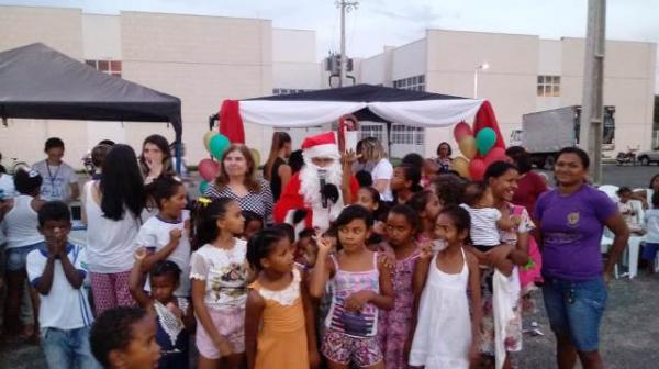 FAESF realiza Natal Especial para alunos da rede municipal.(Imagem:FlorianoNews)
