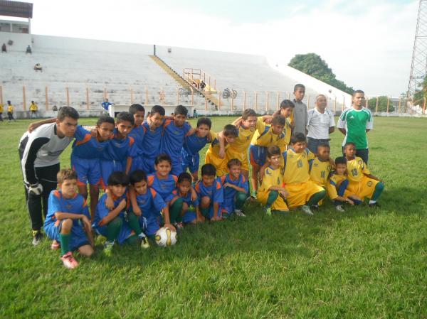 Realizado Jogos Solidários no estádio Tiberão.(Imagem:FlorianoNews)