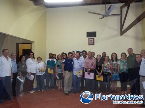 Rotary Club de Floriano celebra a visita do Rotary de Amarante.(Imagem:FlorianoNews)