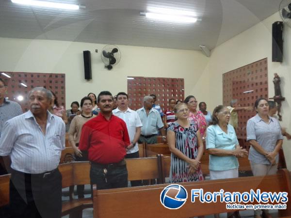 Iniciado os festejos de São Pio de Pietrelcina no bairro Guia.(Imagem:FlorianoNews)