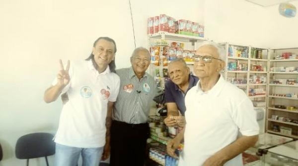 Após café no Mercado Central, Dr. Pessoa cumpre agenda política em Floriano.(Imagem:FlorianoNews)
