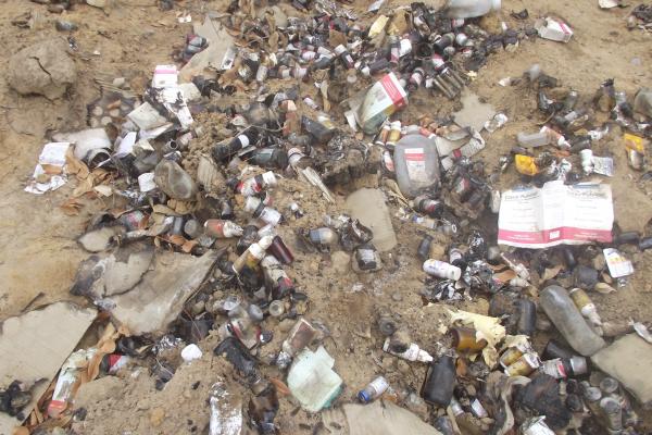 Medicamentos são encontrados no Lixão de São Francisco do Piauí.(Imagem:FlorianoNews)