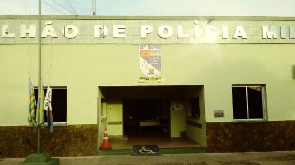 PM registra furto de duas motocicletas no Mercado Central de Floriano.(Imagem:FlorianoNews)