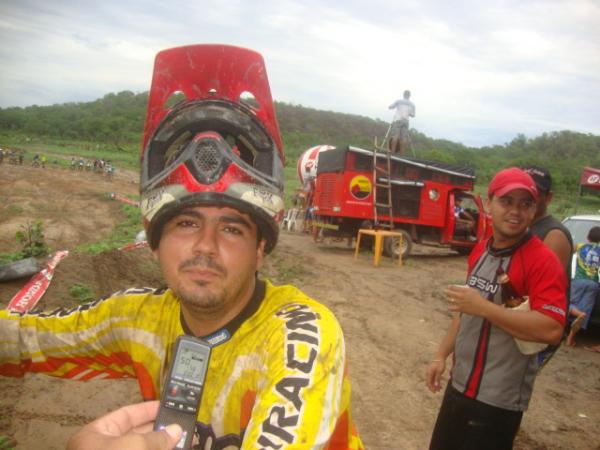 Entrevista com Piloto de Cross(Imagem:redaçao)