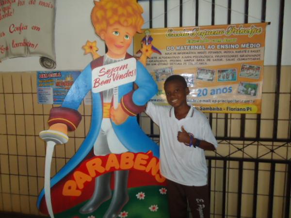 Aluno da Escola Pequeno Príncipe é aprovado para estudar no Rio de janeiro.(Imagem:FlorianoNews)