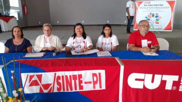 SINTE-PI promove em Floriano o XII Encontro Estadual de Funcionários.(Imagem:FlorianoNews)