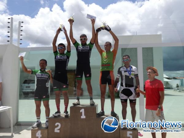 Realizada 1ª Corrida Ciclística da Associação Desportiva Corredores do Sertão em Floriano.(Imagem:FlorianoNews)