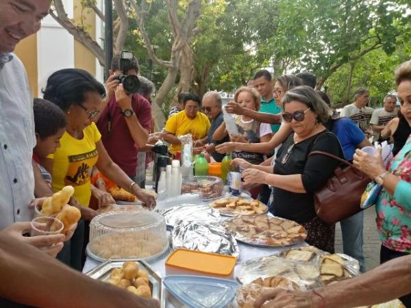 Café da manhã marca abertura dos festejos de São Pedro de Alcântara em Floriano.(Imagem:FlorianoNews)