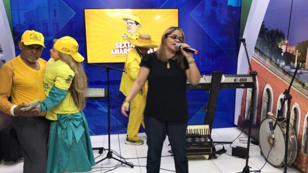 Calouros do Projeto Amarelinho se apresentam em programa da TV Tropical de Barão de Grajaú (Imagem:FlorianoNews)