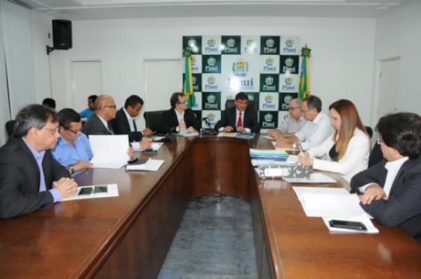  Reunião do Conselho Gestor de PPPs. (Imagem:Paulo Barros)