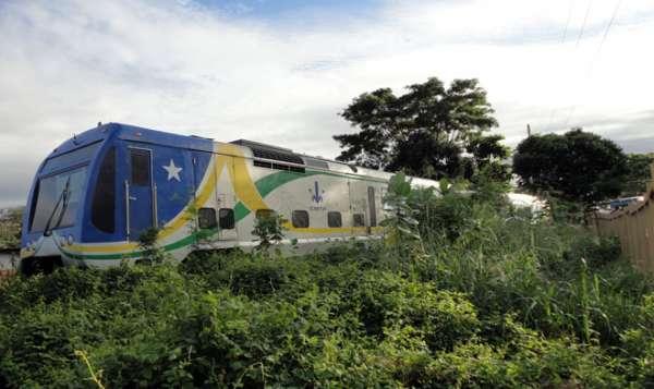 Metrô de THE descarrila mais uma vez(Imagem:180Graus)