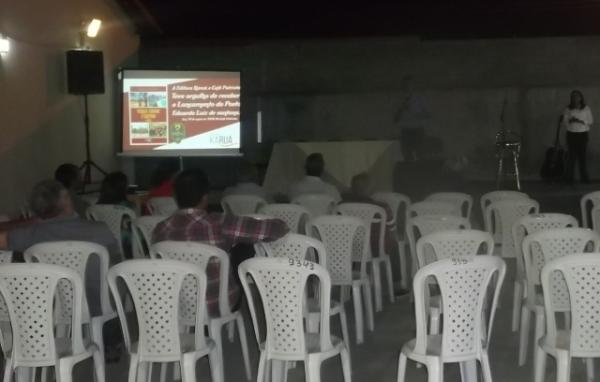 Livro do escritor Eduardo Cruz é lançado no Espaço Cultural Christino Castro(Imagem:FlorianoNews)