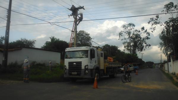 Desligamento de emergência deixa bairros de Floriano sem energia elétrica.(Imagem:FlorianoNews)