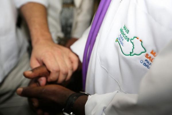 Delegação com 31 cubanos deixa o Piauí e nove cidades ficam sem médicos.(Imagem:Karina Zambrana)