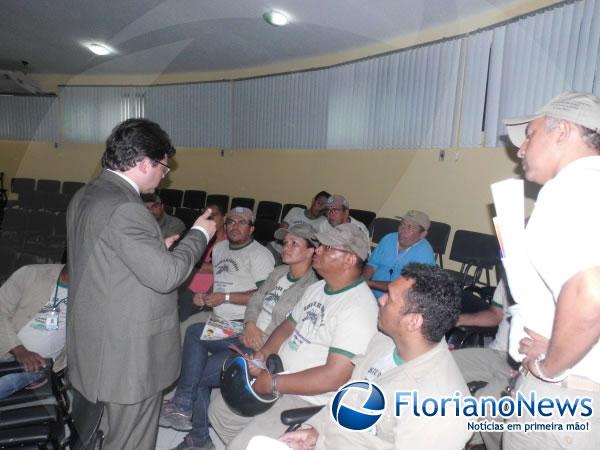 Agentes de Saúde e Endemias participaram de Assembleia em Floriano.(Imagem:FlorianoNews)