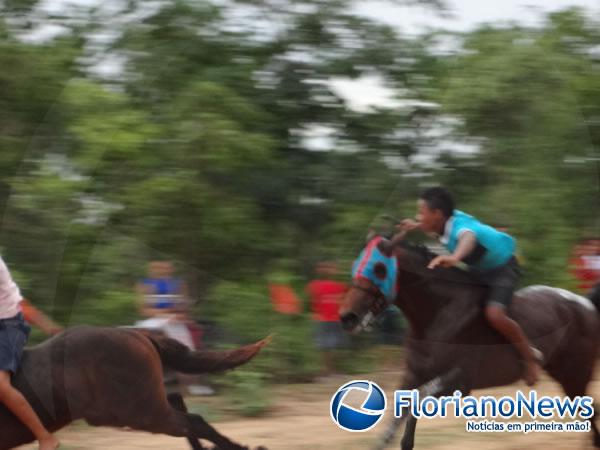 Vaquejada natalina agitou a tarde de sábado em Barão de Grajaú.(Imagem:FlorianoNews)