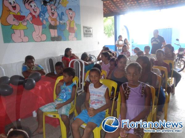 Dia da Consciência Negra é celebrado na Escola Municipal Binu Leão. (Imagem:FlorianoNews)