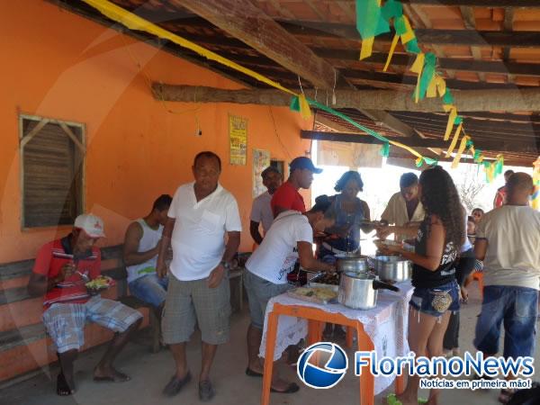 Associação dos Quadrilheiros de Floriano realizou almoço de confraternização.(Imagem:FlorianoNews)