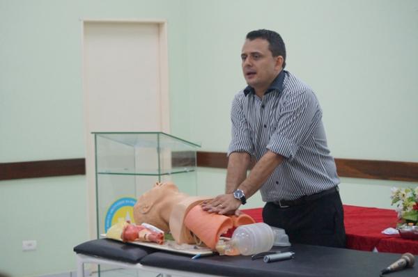 CRM-PI realiza treinamento em reanimação cardiopulmonar para médicos de Floriano.(Imagem:Divulgação)