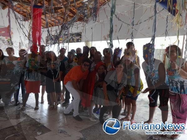 Prefeitura de Floriano promoveu baile de carnaval para usuários do CAPS II.(Imagem:FlorianoNews)