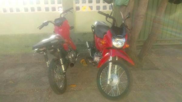 PM recupera duas motocicletas roubadas em Floriano.(Imagem:FlorianoNews)