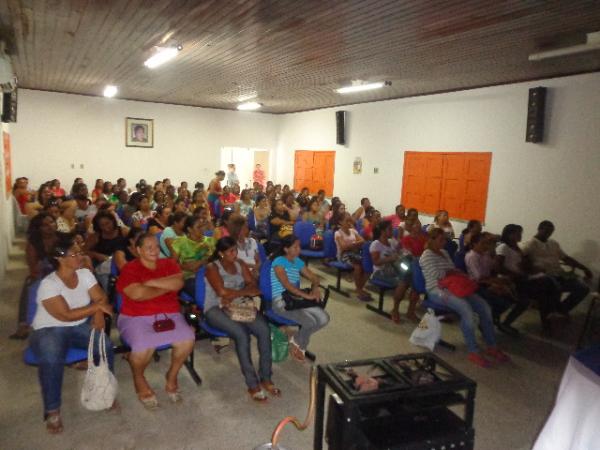 Secretaria de Educação realizou capacitação para merendeiras.(Imagem:FlorianoNews)