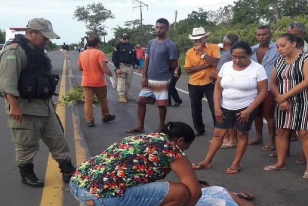 Mulher morre atropelada por ônibus na zona rural de Jerumenha(Imagem:Reprodução)