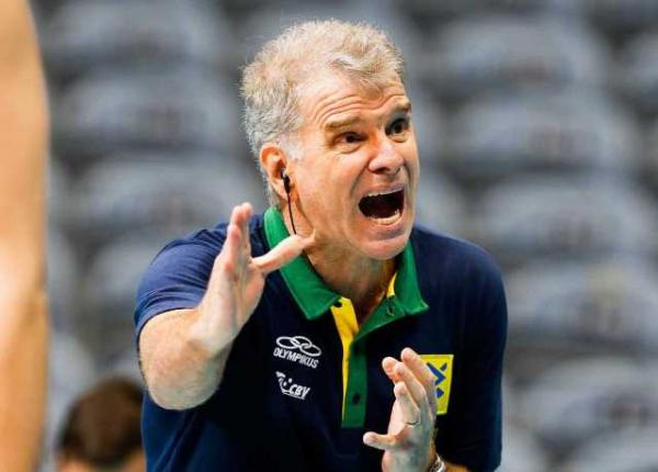 O ex-treinador da seleção brasileira de vôlei disse que gostaria de ser 
