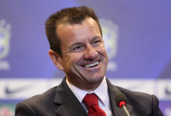 Dunga em coletiva de imprensa da seleção brasileira.(Imagem:Mowa Press)