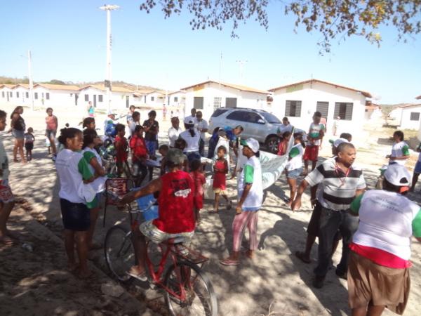 Realizada 1ª Caminhada Ecológica do Residencial José Pereira em Floriano(Imagem:FlorianoNews)