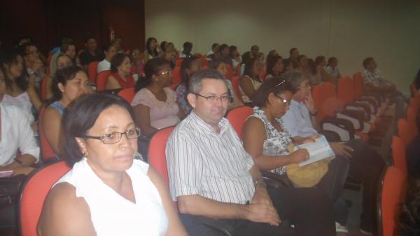 Rede Municipal de Ensino de Floriano abre ano letivo 2013.(Imagem:FlorianoNews)