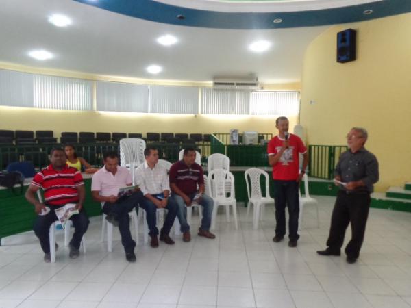 Reunião sobre Plebiscito da Reforma do Sistema Político Brasileiro é realizada em Floriano.(Imagem:FlorianoNews)