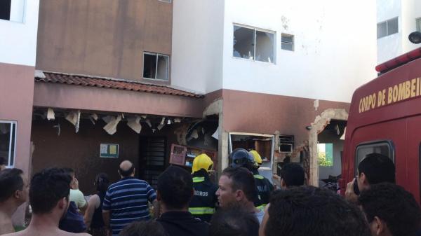 Explosão quebrou janelas de outros apartamentos do mesmo bloco, em Teresina.(Imagem:Reprodução/TV Clube)