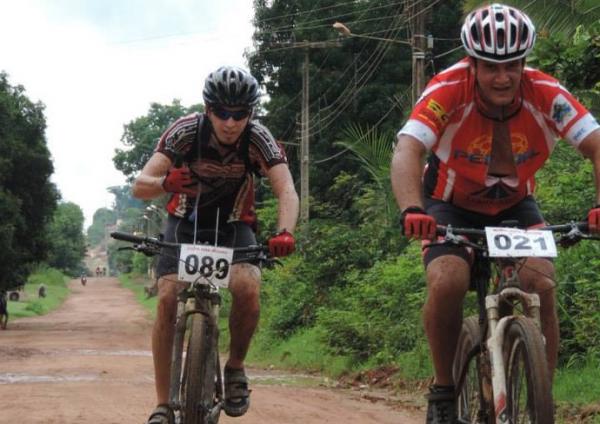 No percurso, atletas dão volta em circuito fechado de 4km.(Imagem:Divulgação/Aldeia)