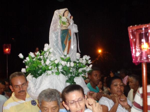 Fieis acompanham encerramento dos festejos de Nossa Senhora de Nazaré.(Imagem:FlorianoNews)