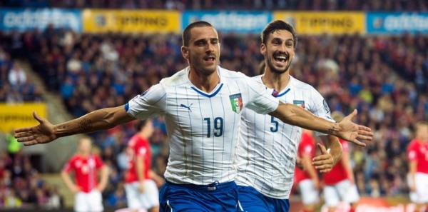 Leonardo Bonucci marca o segundo para a Itália na vitória sobre a Noruega.(Imagem:AFP)