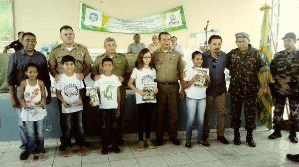 Polícia Militar realiza aula inaugural do Pelotão Combatentes Mirins em Floriano.(Imagem:FlorianoNews)