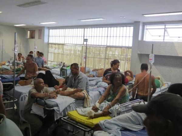 Pacientes que aguardam cirurgias estão passando por complicações.(Imagem:Leo Torres / Ascom)