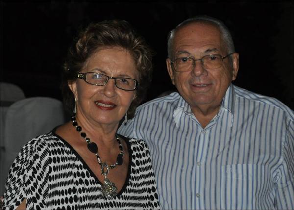Dr. Pedro Rocha e a esposa Eva Macedo.(Imagem:Reprodução/Facebook)