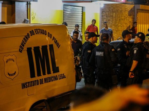 Policial foi morto quando saia de academia, na Zona Dul de Teresina.(Imagem:João Cunha/G1)