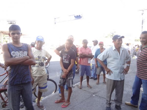 Sanfoneiros animaram o Mercado Público Central de Floriano.(Imagem:FlorianoNews)