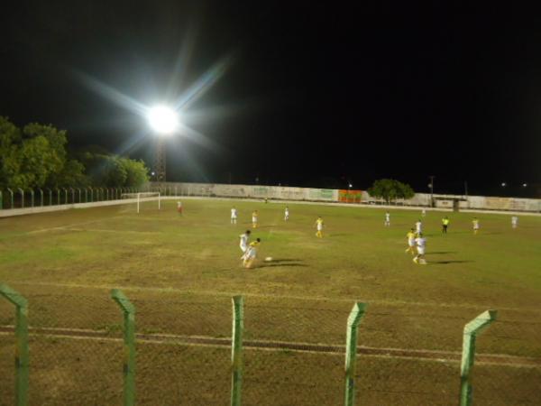 Quatro equipes garantem vaga nas semifinais da Copa Floriano Sub-20.(Imagem:FlorianoNews)